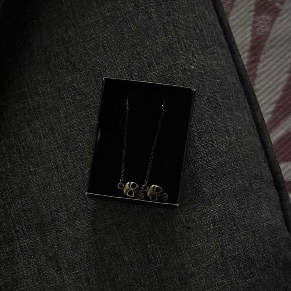 Avon Gold Chain Earrings